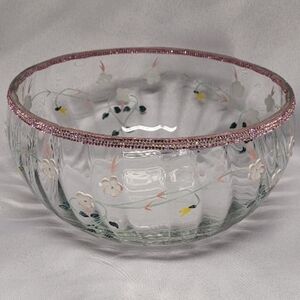 Elegant Floral Glass Bowl with Pink Accents
